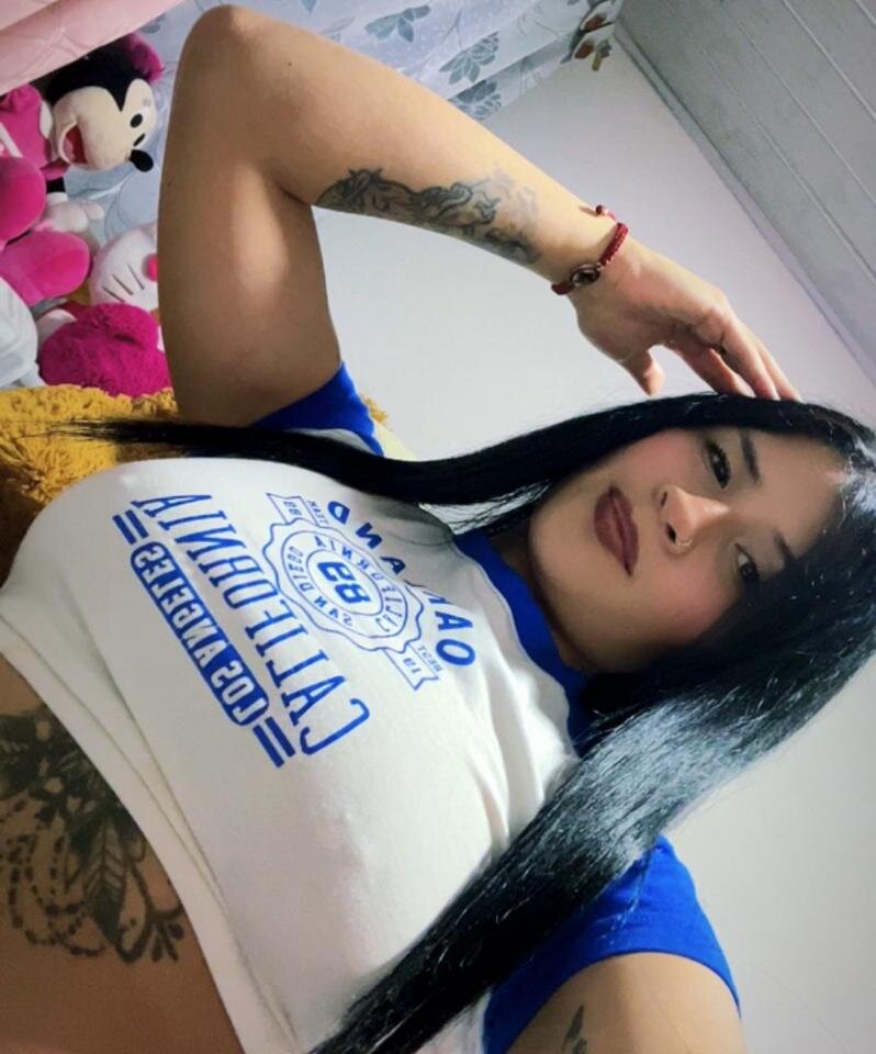 melanny_blue_