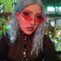 hypnotic-foxkara's Offline Chat Room