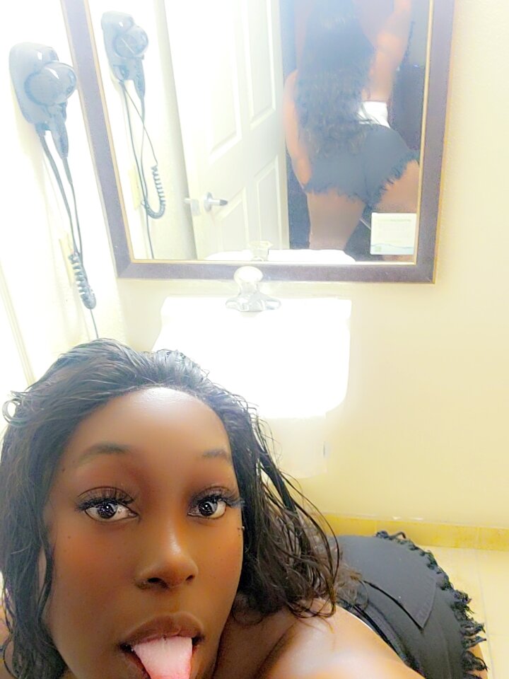 CherryBlack profile
