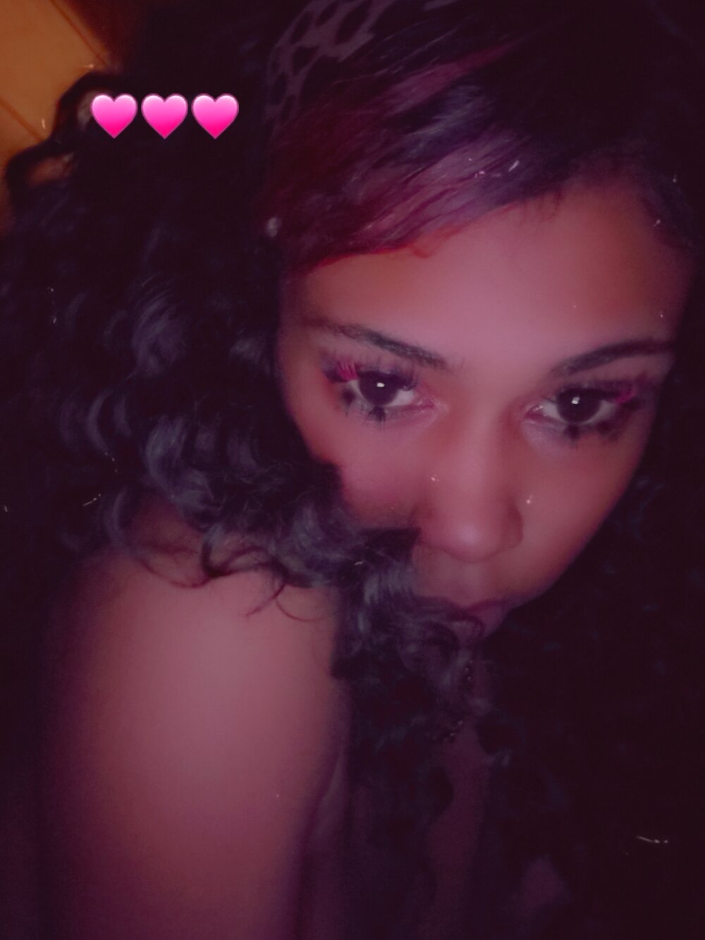 carmelbbyx22's Offline XXX Chat