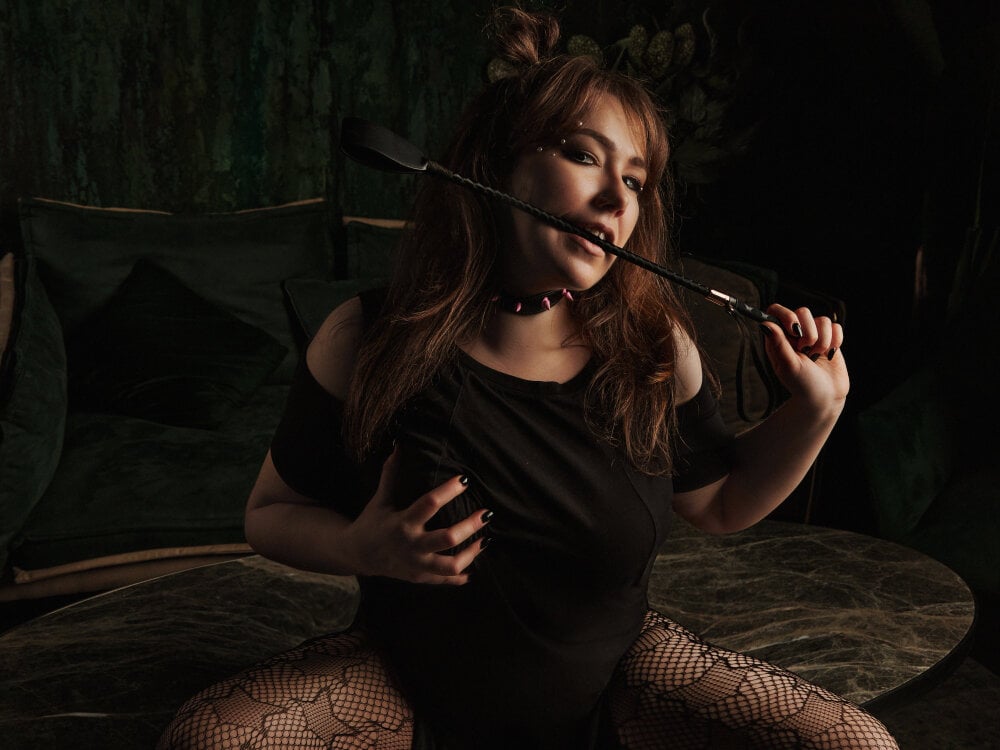 tia_meow's Offline XXX Chat