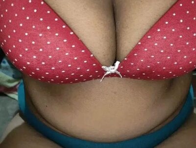 Manisha-Love on StripChat