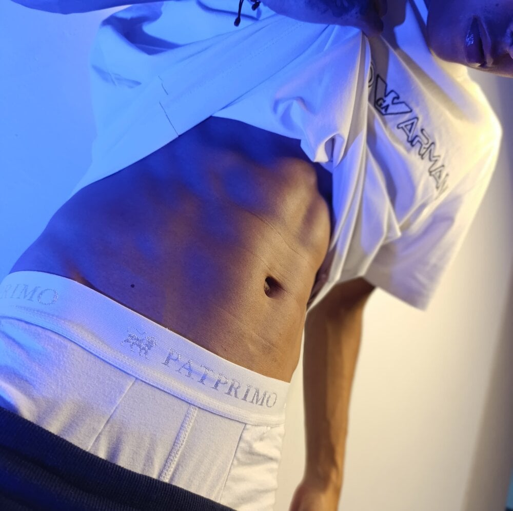 the_littlegael from stripchat