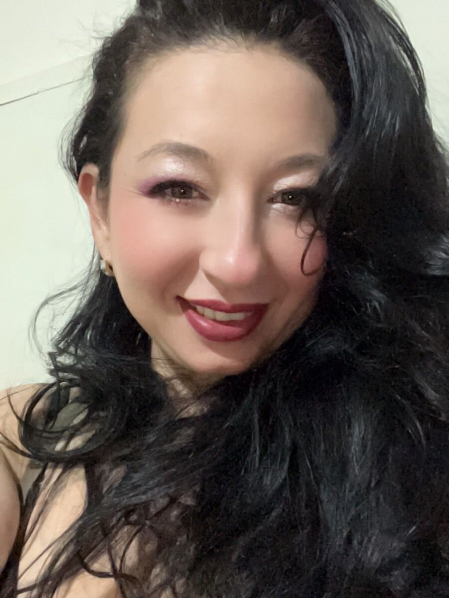 AGATHAyonzon2 profile
