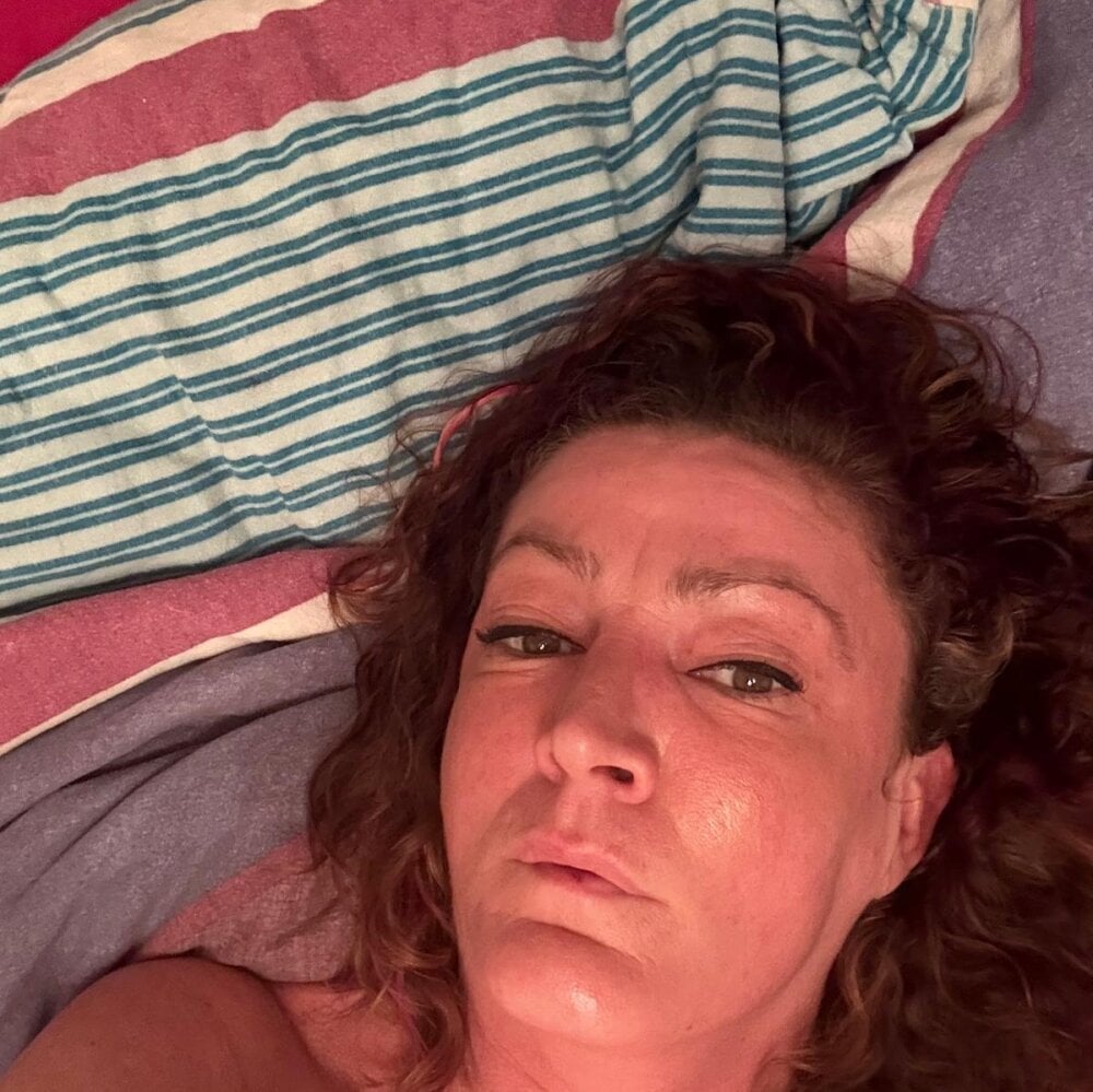 hotmilflily webcam profile - Swedish