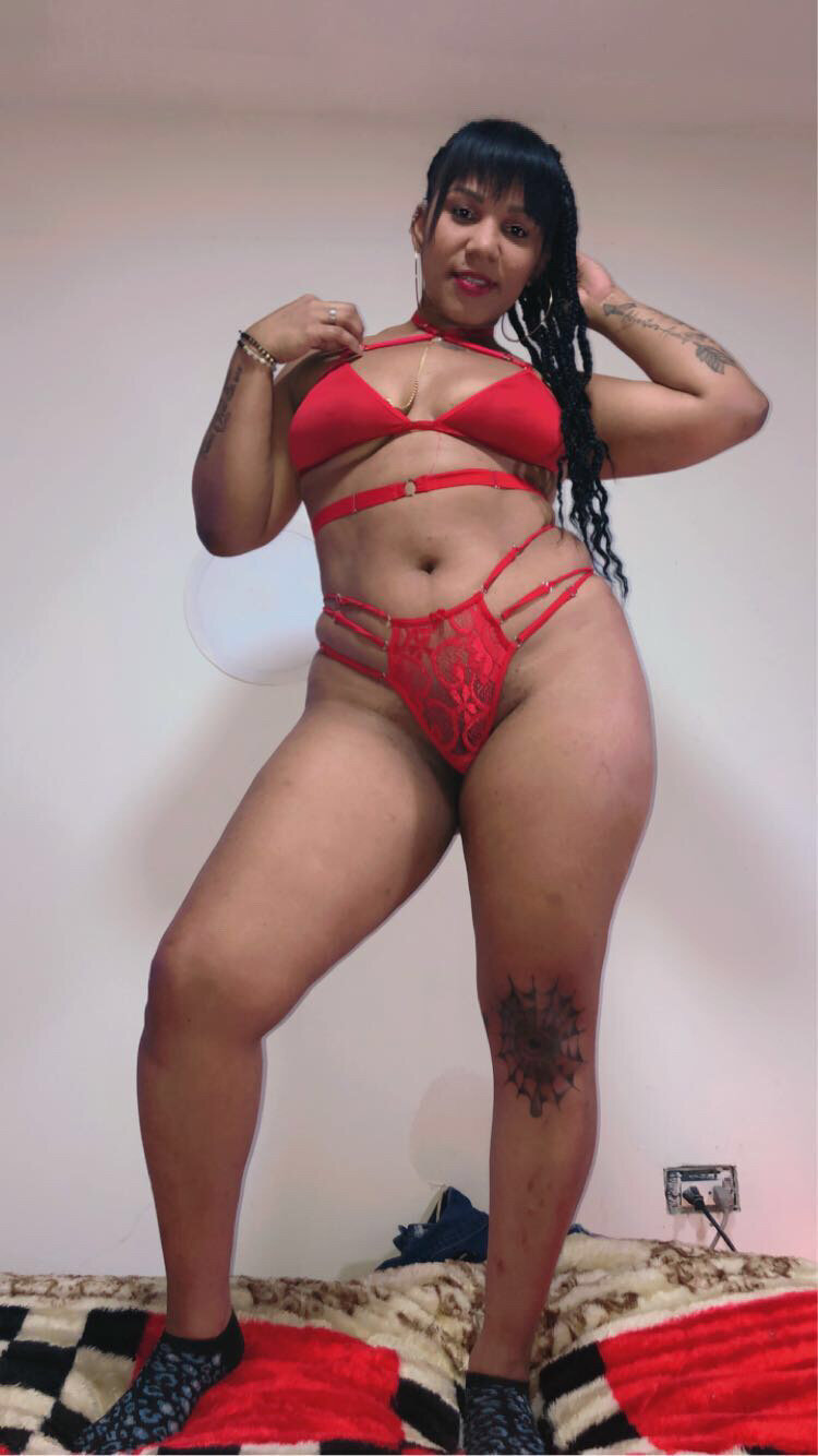 brunette_naughty_xxx