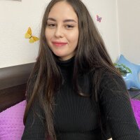 CarolineSimmons' Offline Chat Room