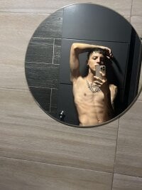 Adam_hard_'s webcam live show
