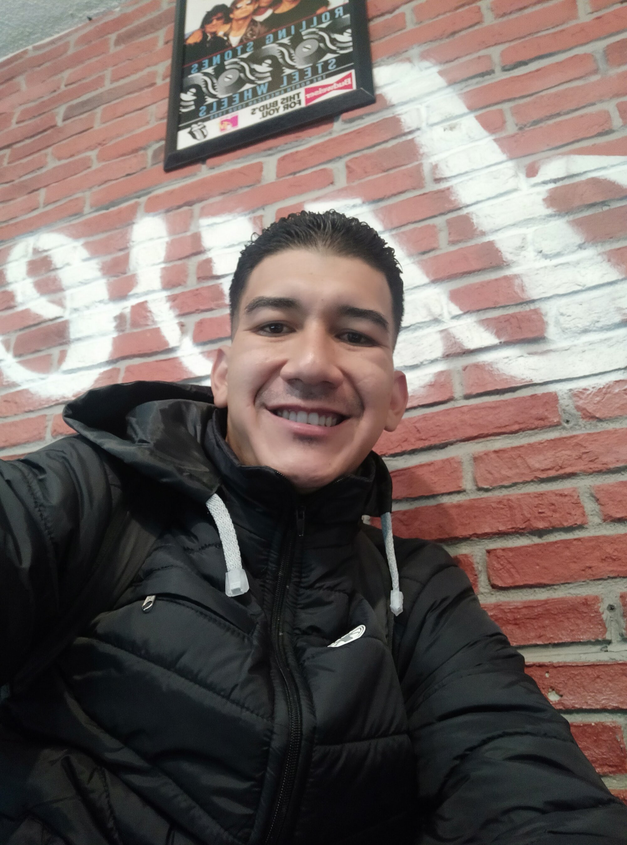 Carlos220493