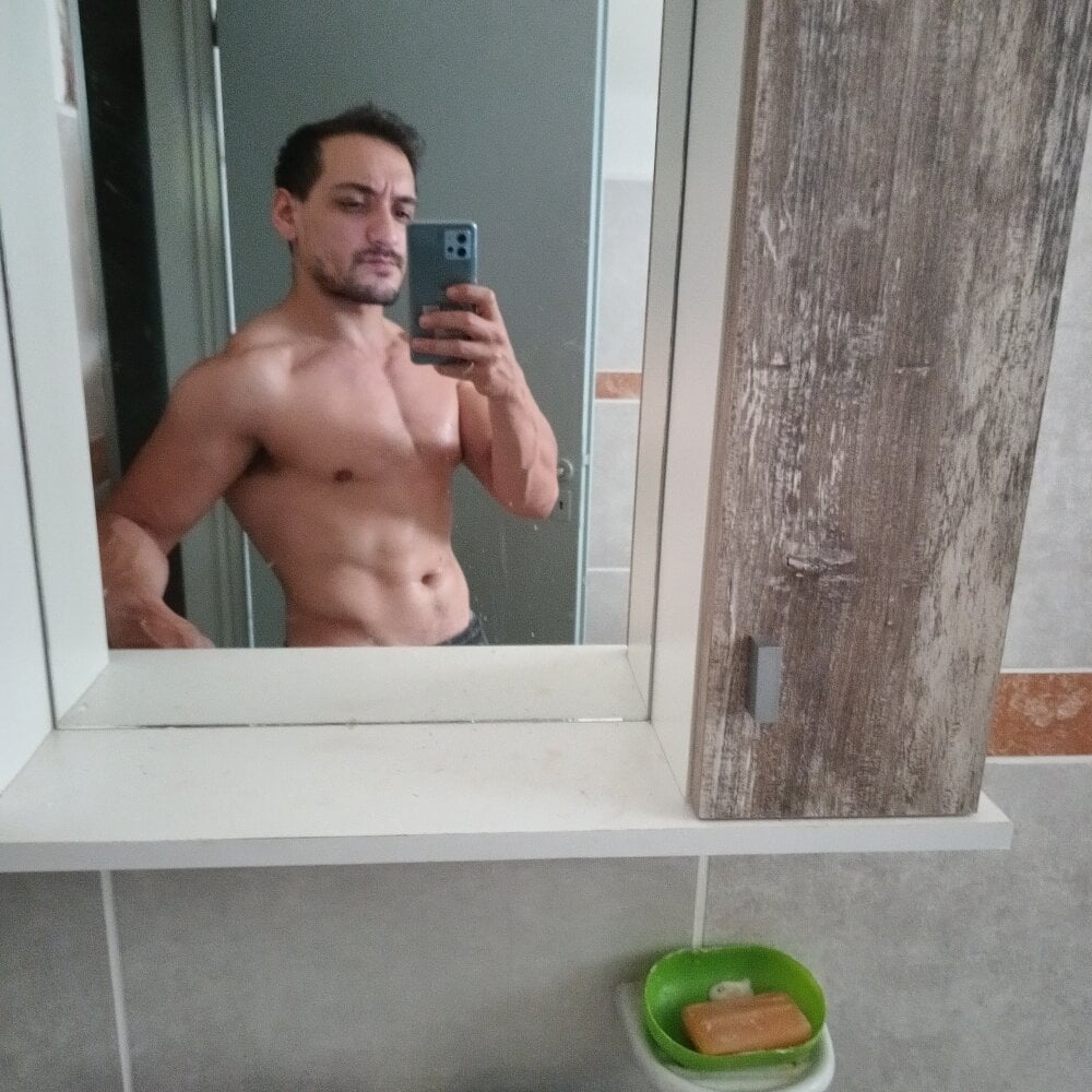 دردشة IndioandLuli الجنسية دون اتصال