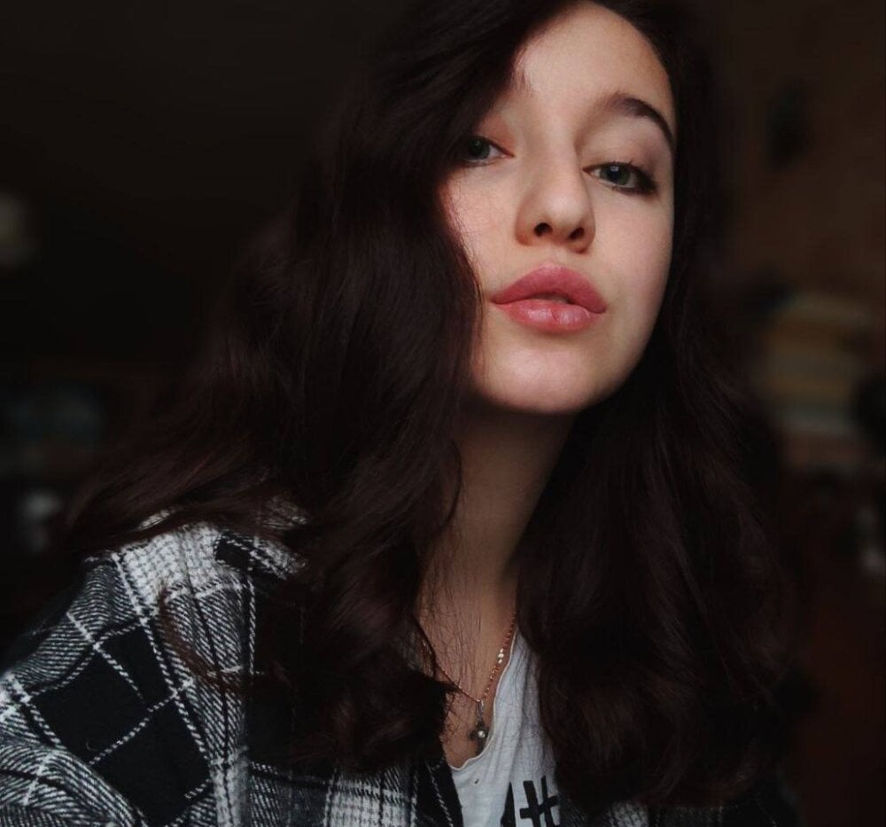 Dionelle profile