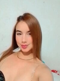 saritA1327's Offline Chat Room