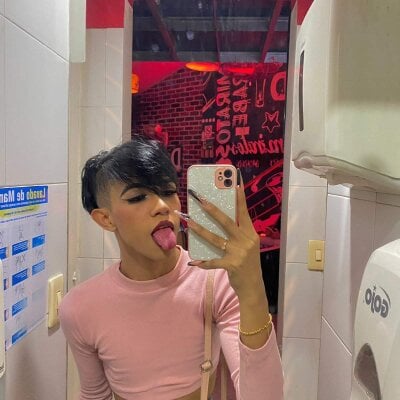 Hollie_Greey_ Avatar