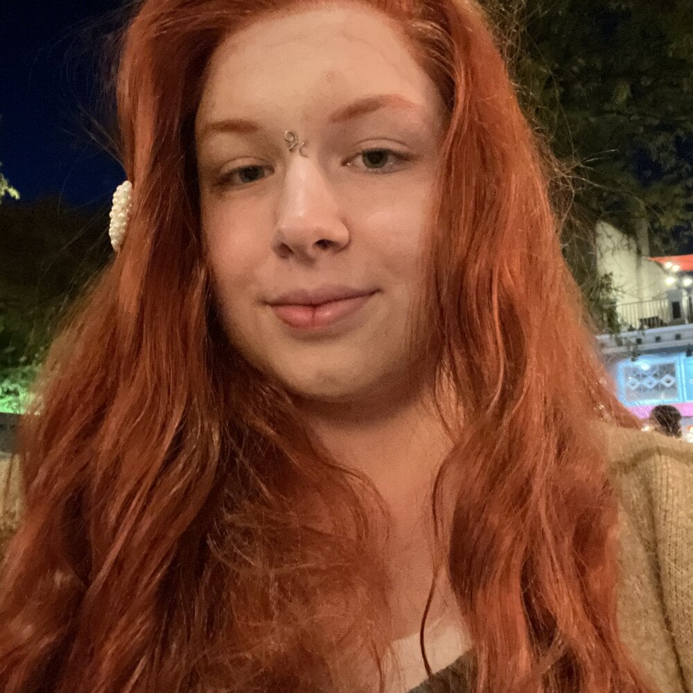 stripchat girlofzaun webcam profile pic via livesex.fan