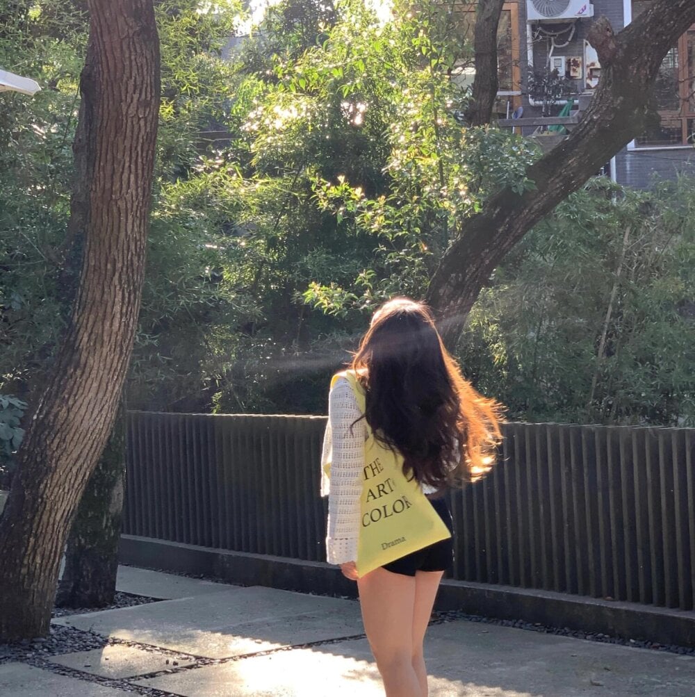 L-Moonlight 🕜 free nude stream