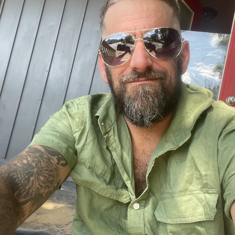 yannos1289's Offline XXX Chat