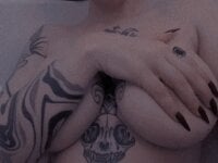 xxxgxthkitty's webcam live show