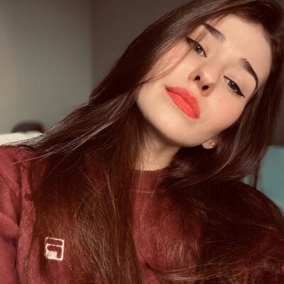 sophie__ly from stripchat