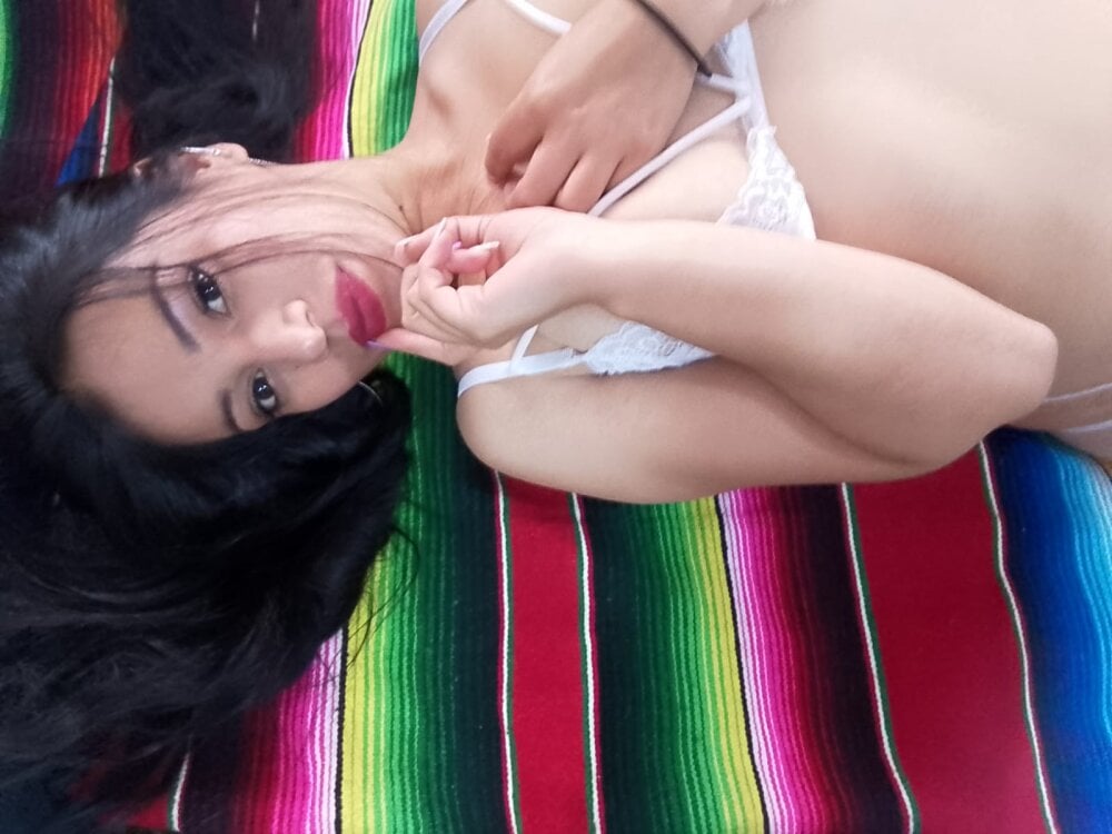 Julietacollins06