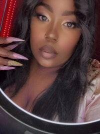RoxxBlu's webcam live show
