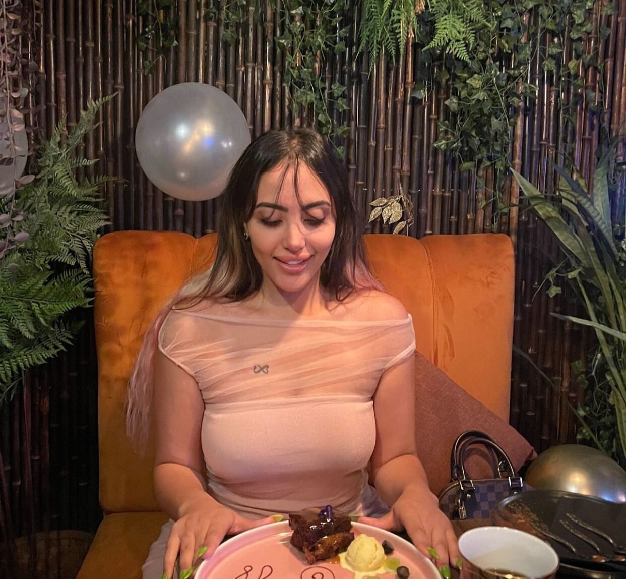 Sexy-nourhane