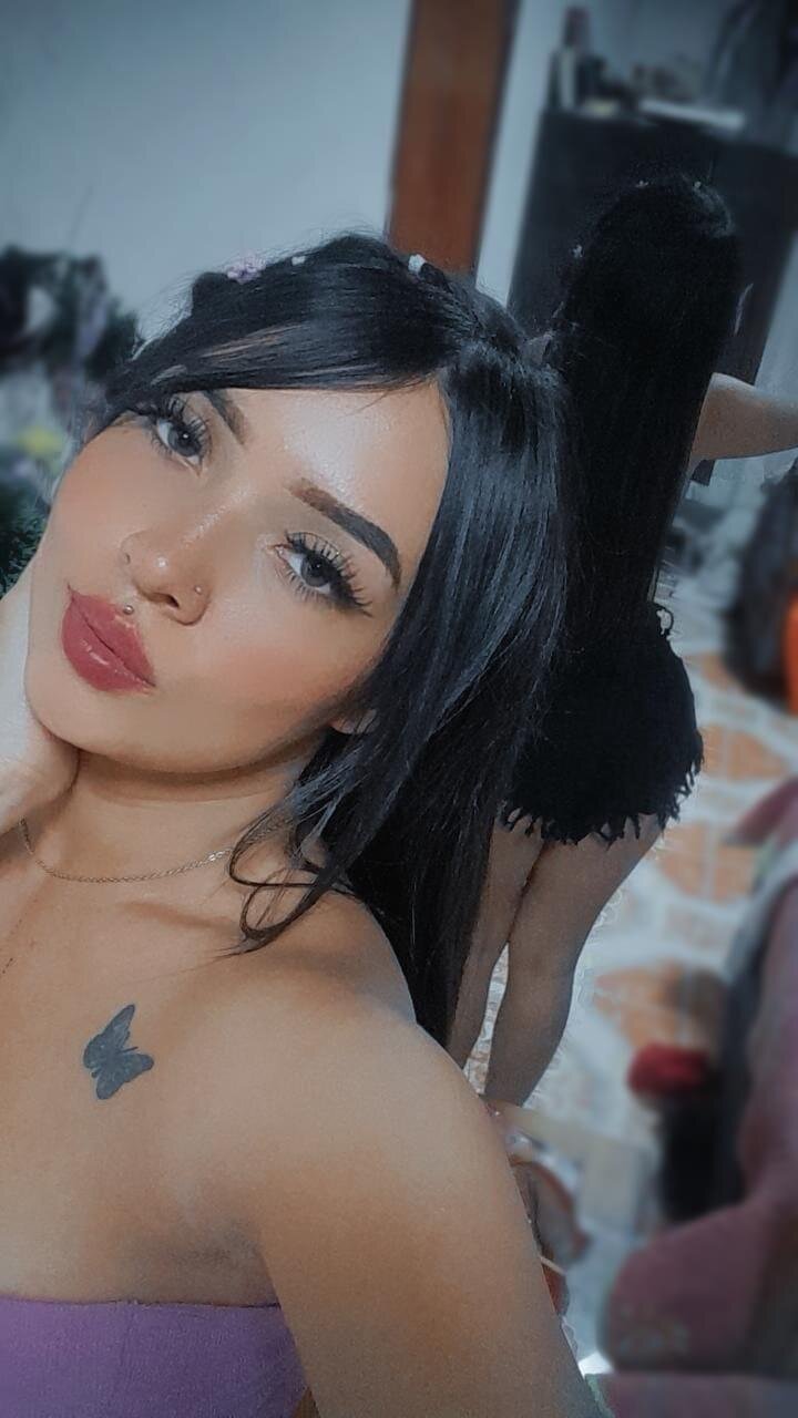 ChloePinkk_