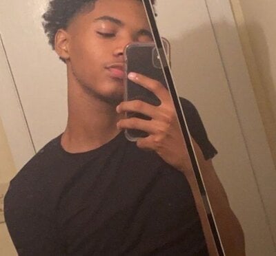 Juivcftjb Male Flashing Free Cam Adult