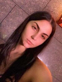 Sellena_cuute's webcam live show