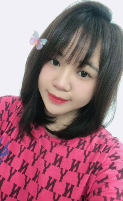 ailnhan-012 on StripChat