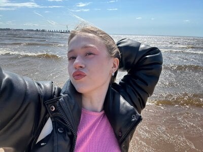 ThessiaCravenhurst Female Russian Online Webcam XXX
