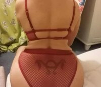 mouna-43's Offline XXX Chat