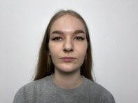 ArianePerrot's Offline Chat Room