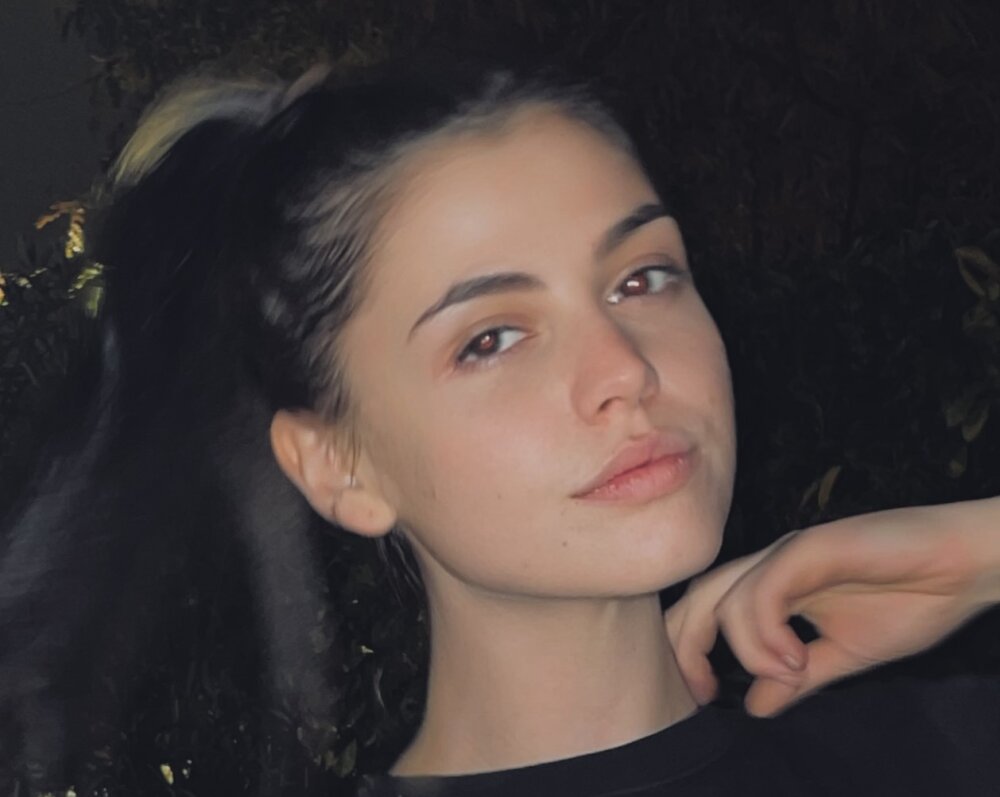 Hanna2001 💐 online webcam
