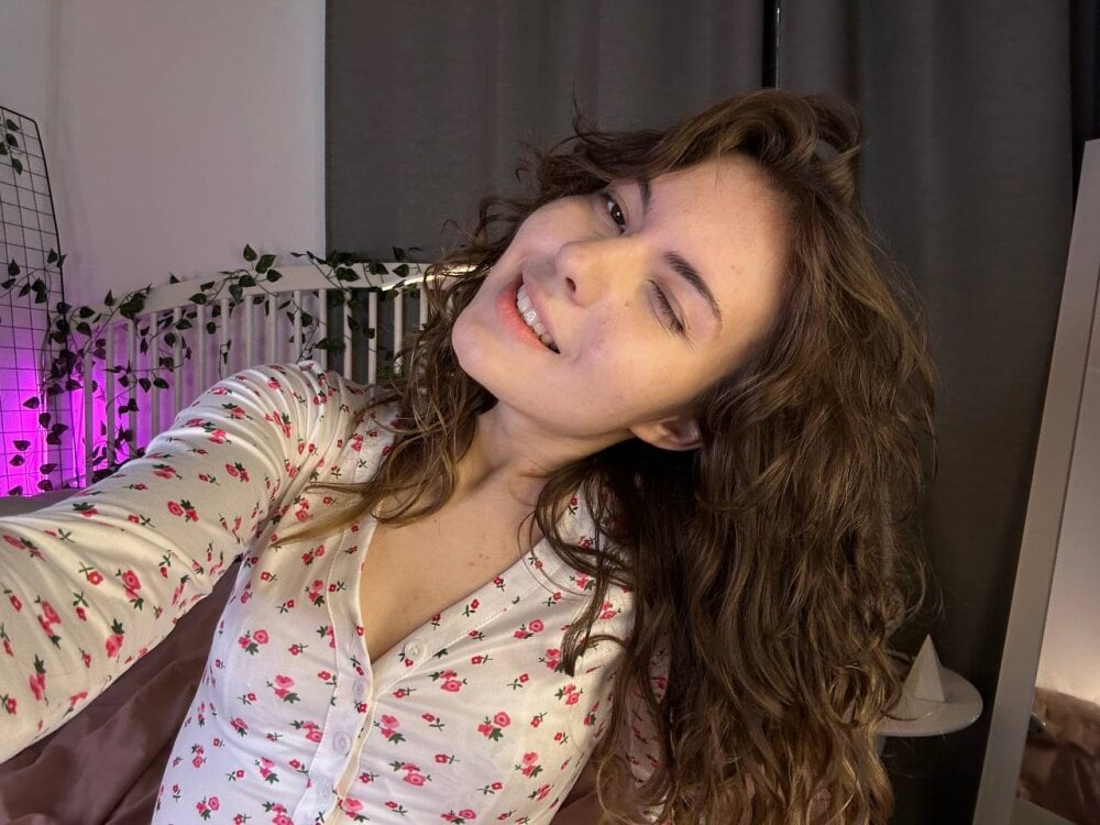 tonitamonka from stripchat