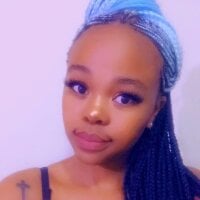 EbonyCandyxxx's Offline Chat Room