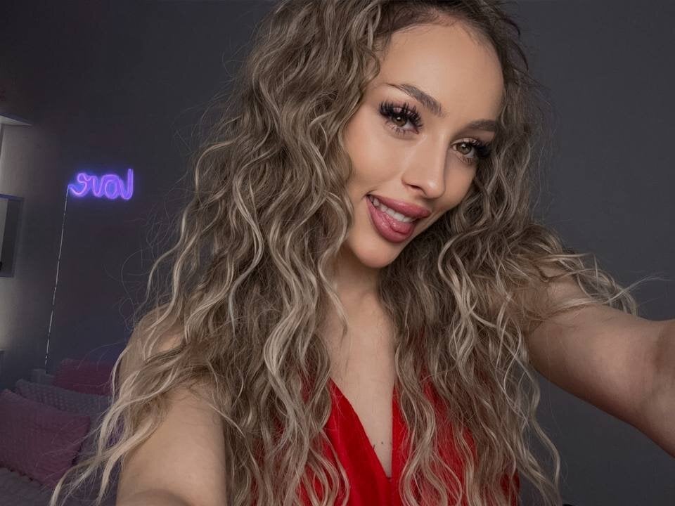 pornos.live lanaa_me livesex profile in caucasian cams