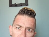 jonyfree1978's webcam live show