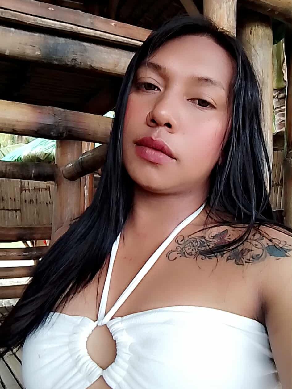 ellah_morenax from stripchat