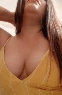 catrina_sexy's Offline Chat Room