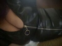 Tastetherainbow0's Offline XXX Chat