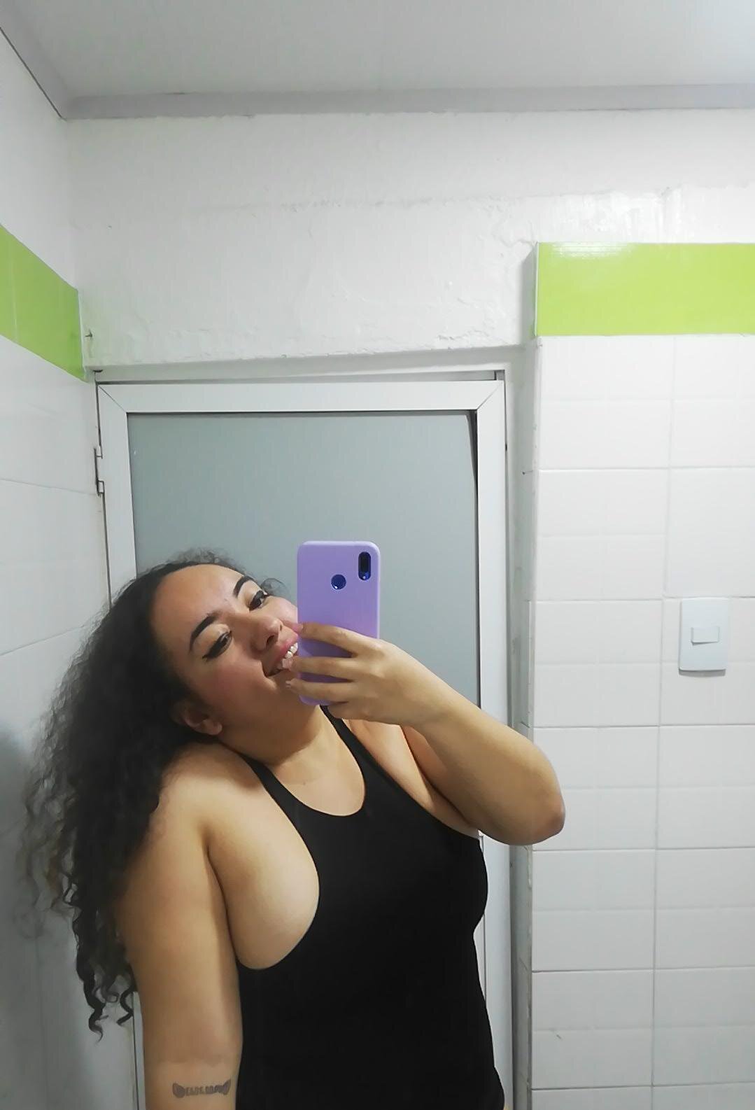 hot_lola202