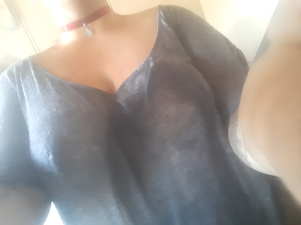 facelesstitsgirl from stripchat