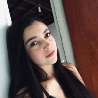 sussan_rosee's Offline Chat Room