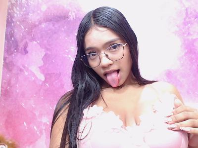 lylli_1603 from stripchat