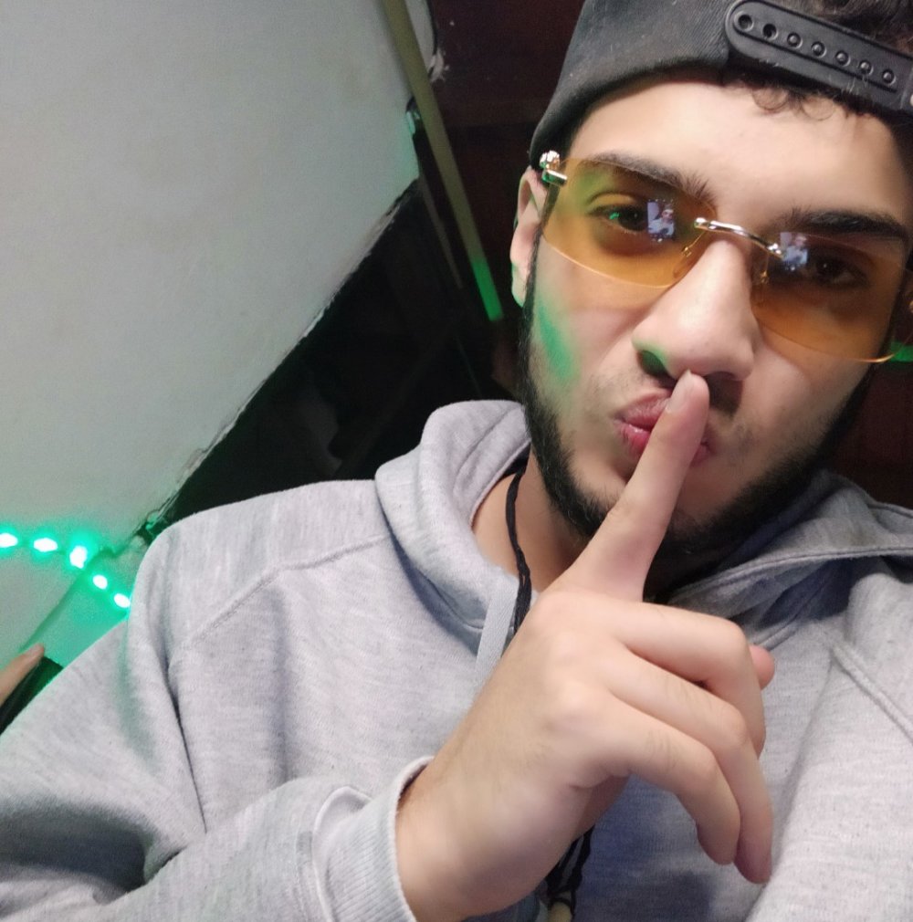 meliodas_420 from stripchat