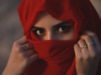 dione_lateefah offline chatrum