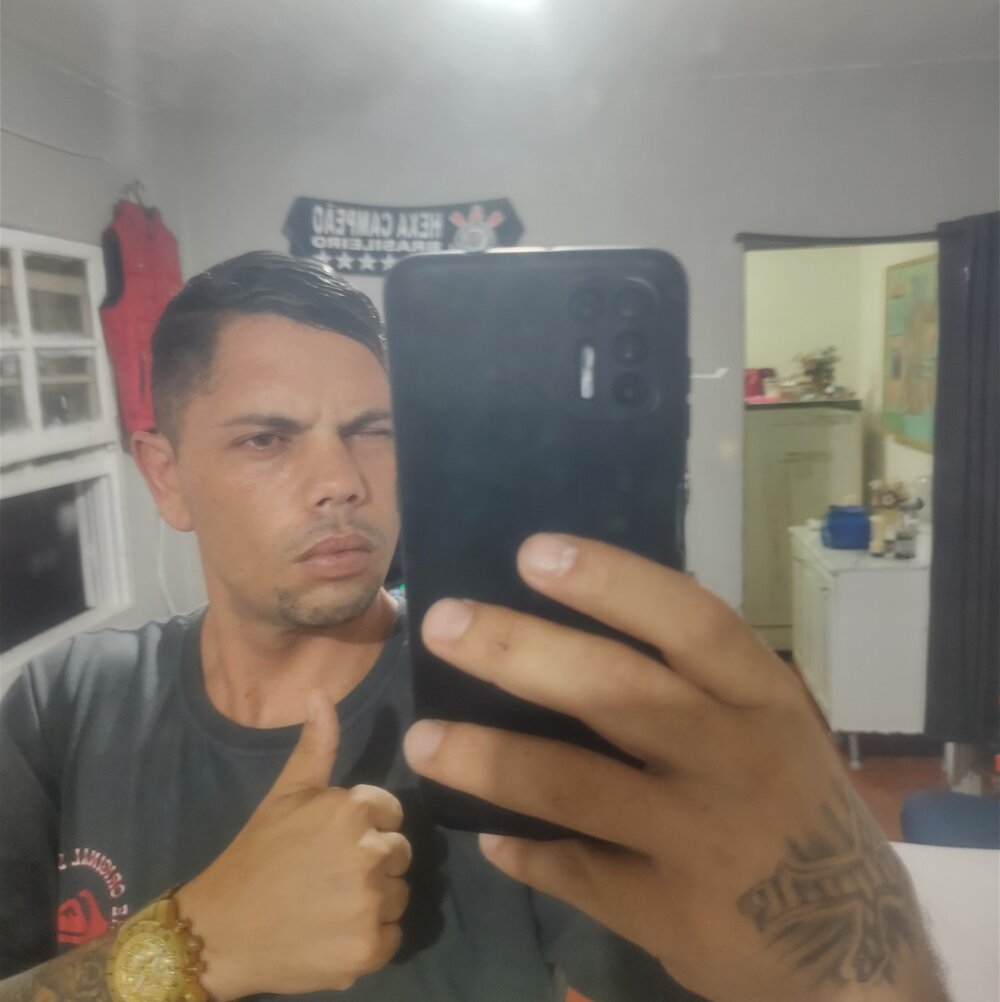 Jhou_zo Offline XXX-chat