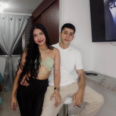 Valen_and_dollar