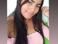 camila_kens' Offline Chat Room