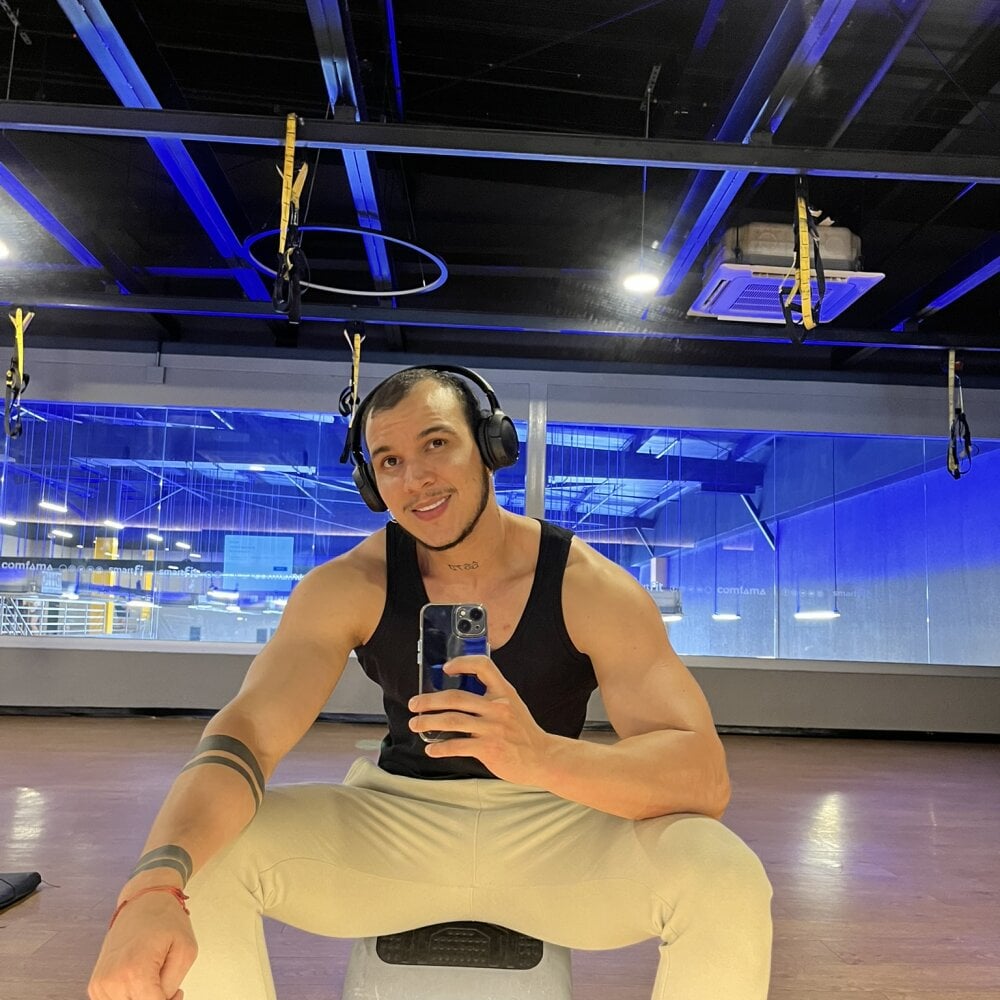 austinmahome profile
